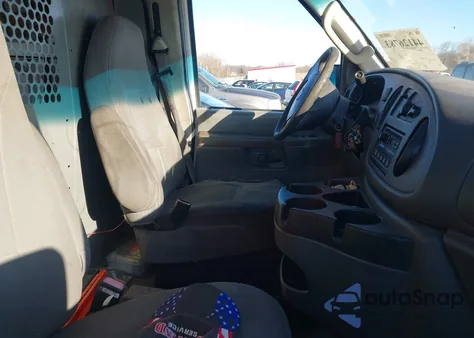 2006 Ford E-250 Commercial/Recreational из США, поврежденный, VIN 1FTNE24WX6DA76067